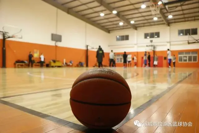 为什么篮球训练中需要多样化的策略_2