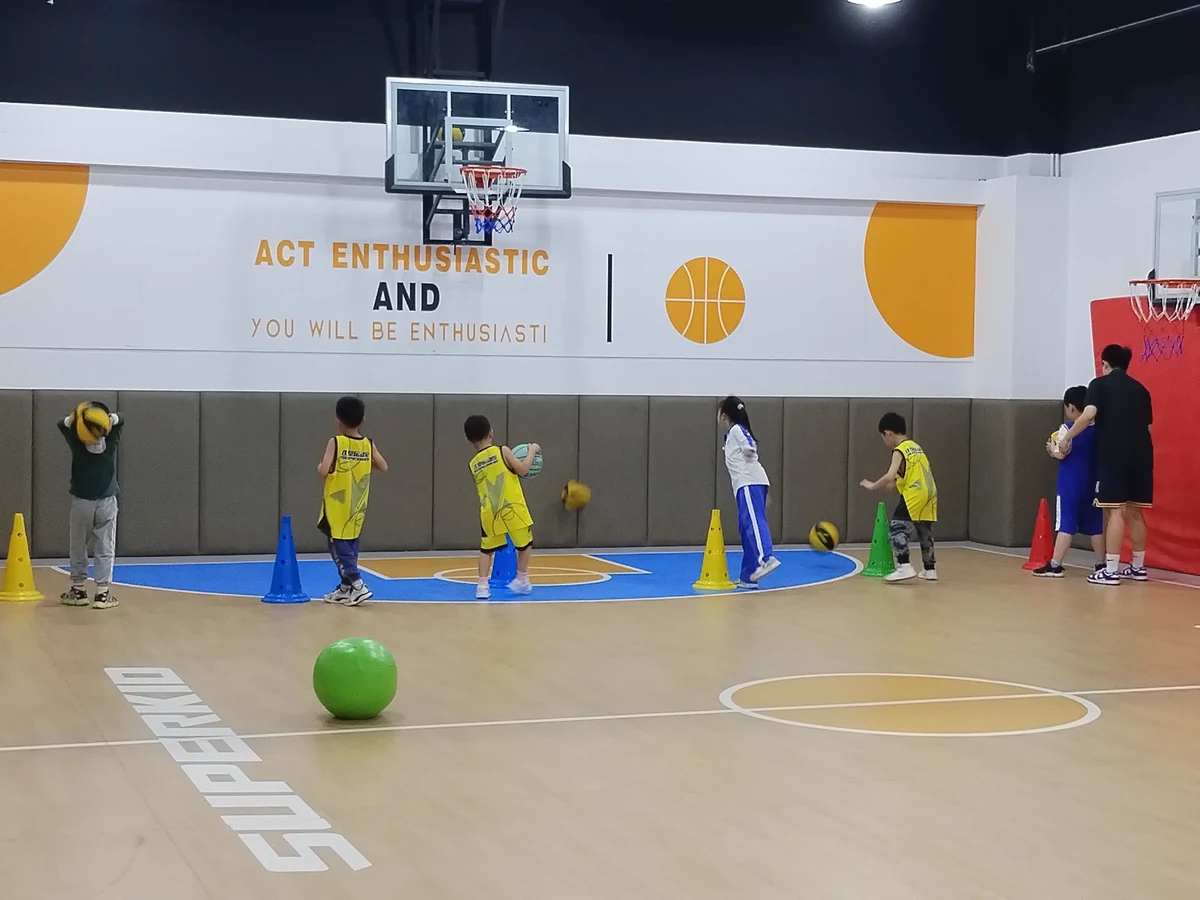 如何设计科学合理的篮球轮换训练方案_0